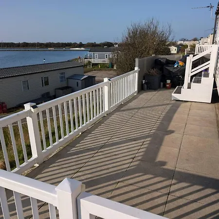 The Seaflower - With Views * Millom